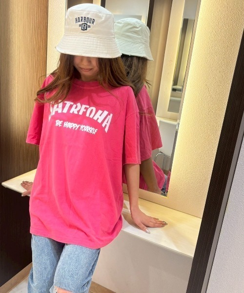 LETee（レティー）の「ウォッシュ加工ユーズド風ティーシャツ（Tシャツ/カットソー・レディース・ブラック/パープル/ピンク/ブラウン・FREE）」の14枚目の写真