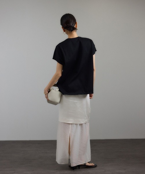 SALON adam et rope'（サロン アダム エ ロペ）の「プリマベールリラックスドルマンスリーブプルオーバー［UVケア・洗濯耐久］（Tシャツ/カットソー・レディース・ホワイト/ピンク系その他2/ブラック/チャコールグレー/ブラウン・FREE）」の12枚目の写真