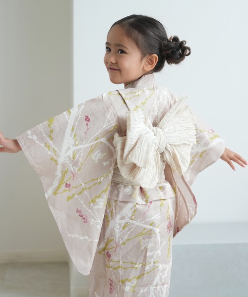 utatane（ウタタネ）の「キッズ浴衣3点セット ひよこ商店 亜麻色に飛び回る雀（浴衣・キッズ・ベージュ・100cm/110cm/120cm/130cm）」の22枚目の写真