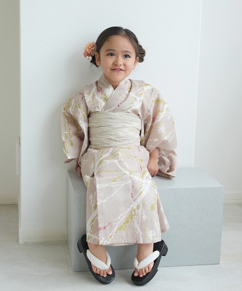 utatane（ウタタネ）の「キッズ浴衣3点セット ひよこ商店 亜麻色に飛び回る雀（浴衣・キッズ・ベージュ・100cm/110cm/120cm/130cm）」の21枚目の写真