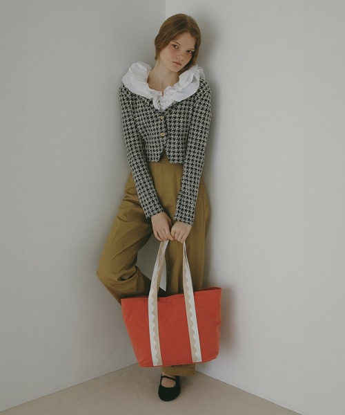 EFOLE（エフォル）の「Bicolor tape tote bag / バイカラーテープトートバッグ（トートバッグ・レディース・ベージュ/コーラル・FREE）」の4枚目の写真