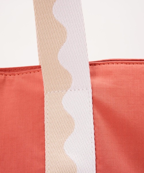 EFOLE（エフォル）の「Bicolor tape tote bag / バイカラーテープトートバッグ（トートバッグ・レディース・ベージュ/コーラル・FREE）」の12枚目の写真