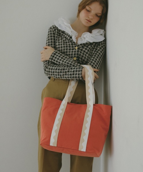 EFOLE（エフォル）の「Bicolor tape tote bag / バイカラーテープトートバッグ（トートバッグ・レディース・ベージュ/コーラル・FREE）」の20枚目の写真