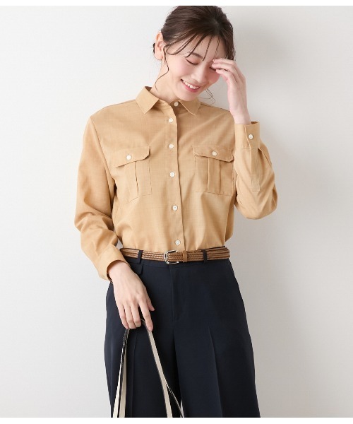 NEWYORKER(ニューヨーカー)の「ポリエステルラミーローン サファリシャツ(シャツ/ブラウス・レディース・ネイビー/キャメル・11号/9号)」の2枚目の写真