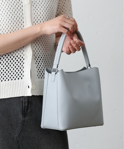 COLONY 2139（コロニートゥーワンスリーナイン）の「ワンハンドルスクエアバッグ（ハンドバッグ・レディース・ライトグレー/シルバー/ブラック・FREE）」の3枚目の写真