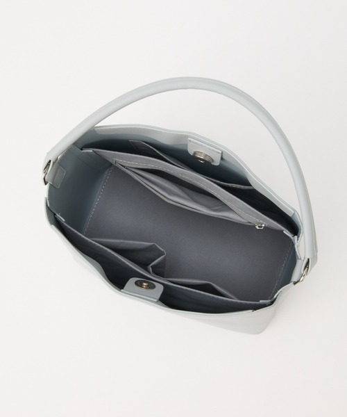 COLONY 2139（コロニートゥーワンスリーナイン）の「ワンハンドルスクエアバッグ（ハンドバッグ・レディース・ライトグレー/シルバー/ブラック・FREE）」の11枚目の写真