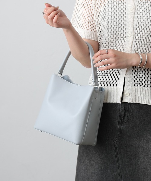 COLONY 2139（コロニートゥーワンスリーナイン）の「ワンハンドルスクエアバッグ（ハンドバッグ・レディース・ライトグレー/シルバー/ブラック・FREE）」の8枚目の写真