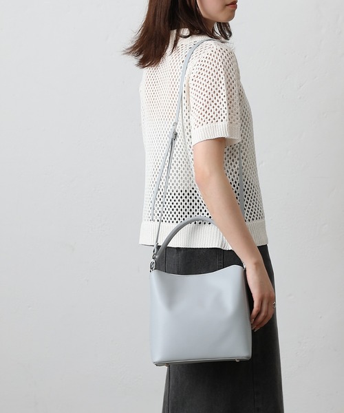 COLONY 2139（コロニートゥーワンスリーナイン）の「ワンハンドルスクエアバッグ（ハンドバッグ・レディース・ライトグレー/シルバー/ブラック・FREE）」の4枚目の写真