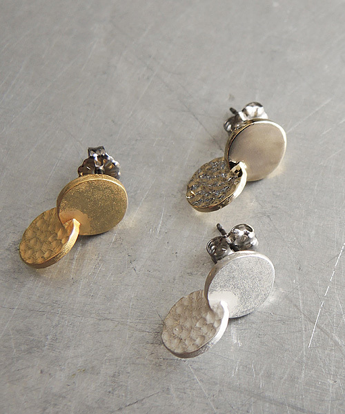 SCALA(スカラ)の「【SCALA/スカラ】丸丸ピアス/made in JAPAN(日本製)(ピアス(両耳用)・レディース・アンティークシルバー/ゴールド/アンティークゴールド・FREE)」の10枚目の写真