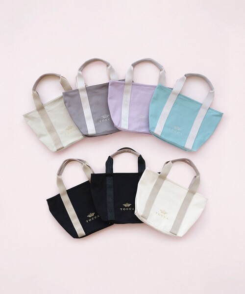 TOCCA(トッカ)の「LUMINA STRADA CANVAS TOTE キャンバストートバッグ(トートバッグ・レディース・ホワイト系/ブラック系/ライトグレー系/ベージュ系/スカイブルー系/ライラック系/ゴールド系5・F)」の17枚目の写真