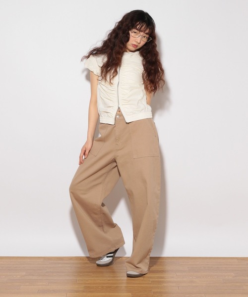 Heather(ヘザー)の「HOLiC ギャザーZIPシャツ 497248(シャツ/ブラウス・レディース・ベージュ/アイボリー/ブラック・FREE)」の9枚目の写真