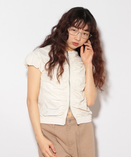Heather(ヘザー)の「HOLiC ギャザーZIPシャツ 497248(シャツ/ブラウス・レディース・ベージュ/アイボリー/ブラック・FREE)」の17枚目の写真