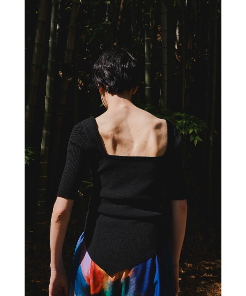 ASYMME TUCK HALF SLEEVE TOP（ニット/セーター）｜OMMO（オーエム