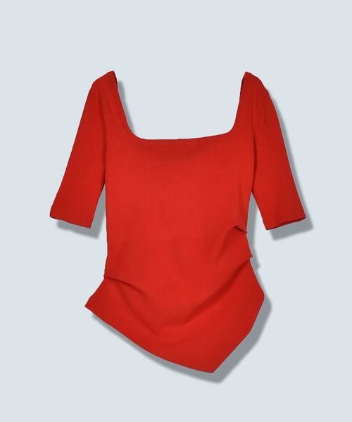 OMMO(オーエムエムオー)の「ASYMME TUCK HALF SLEEVE TOP(ニット/セーター・レディース・レッド/ブラック/ダークパープル/カーキ・FREE)」の14枚目の写真