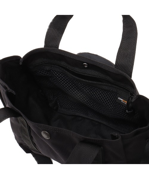 THE NORTH FACE PURPLE LABEL(ザ ノースフェイス パープルレーベル)の「THE NORTH FACE PURPLE LABEL CORDURA Nylon Shoulder Tote Bag / ザ・ノース・フェイス パープルレーベル コーデュラ ナイロン ショルダー トート バッグ(トートバッグ・メンズ・パープル/ブラック・ONE SIZE)」の5枚目の写真