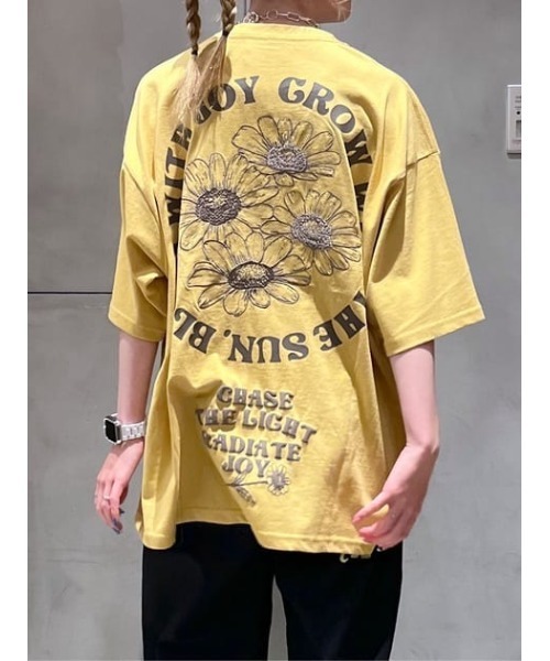 サークルフラワーTシャツ（Tシャツ/カットソー）｜RODEO CROWNS