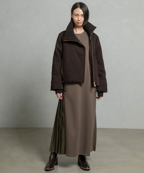 MARECHAL TERRE（マルシャルテル）の「スタンドカラーダウンブルゾン（ダウンジャケット/コート・レディース・ブラウン/ネイビー/アイボリー/ブラック・MEDIUM）」の12枚目の写真