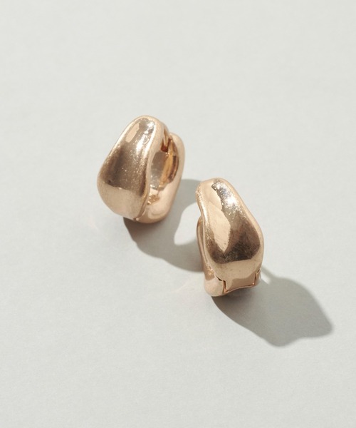 GOLDY(ゴールディ)の「ニュアンス ドロップ フープ ワンタッチ ピアス(ピアス(両耳用)・レディース・シルバー/ゴールド/シルバー系その他/ゴールド系その他・FREE)」の11枚目の写真