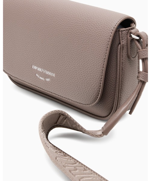 EMPORIO ARMANI(エンポリオアルマーニ)の「【エンポリオ アルマーニ】ミニバッグ ディアプリント(ショルダーバッグ・レディース・レッド/ベージュ・FREE)」の6枚目の写真