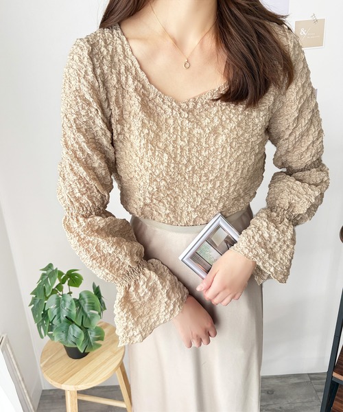 Amulet(アミュレット)の「甘すぎない質感が大人の抜け感。品よく華やか ワッシャータッチボリュームブラウス(シャツ/ブラウス・レディース・ホワイト/ベージュ/ブラック・FREE)」の18枚目の写真