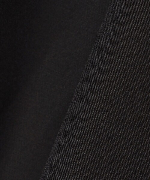 SHIPS(シップス)の「SHIPS Primary Navy Label:〈手洗い可能〉タック フレア ワンピース(ワンピース・レディース・ブルー/ブラック・36/38)」の3枚目の写真