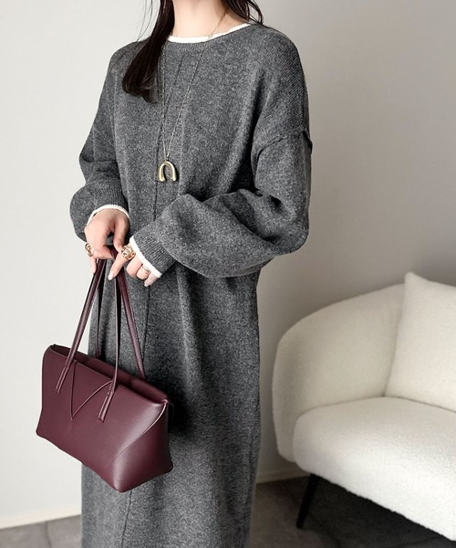 classicalelf（クラシカルエルフ）の「ゆるシルエットで叶える“こなれ感” 配色ニットワンピ 長袖 ロング（ワンピース・レディース・チャコール/ブラック/グレイッシュベージュ・LARGE/MEDIUM/SMALL/X-LARGE）」の10枚目の写真