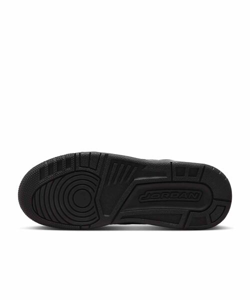 JORDAN BRAND（ジョーダンブランド）の「ジョーダン スパイジーク LOW ジュニアシューズ / Jordan Spizike Low Big Kids' Shoes FQ3950-008 Black（スニーカー・キッズ・ブラック・24/22.5/23/23.5/24.5/25）」の2枚目の写真