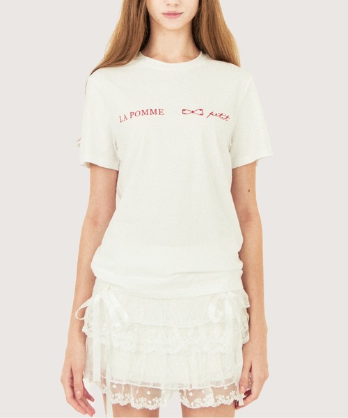LA POMME petit(ラポミ・プチ)の「Embroidered Signature T(Tシャツ/カットソー・レディース・ホワイト/ブラック・SMALL/MEDIUM/LARGE)」の5枚目の写真