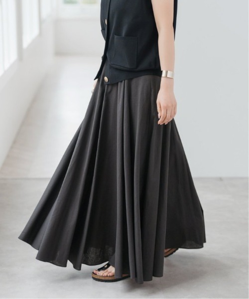 ほぼ未使用♡Spick&Span♡スピックアンドスパン春夏フレアスカート Spick & Span（スピックアンドスパン）の「フロントボタン