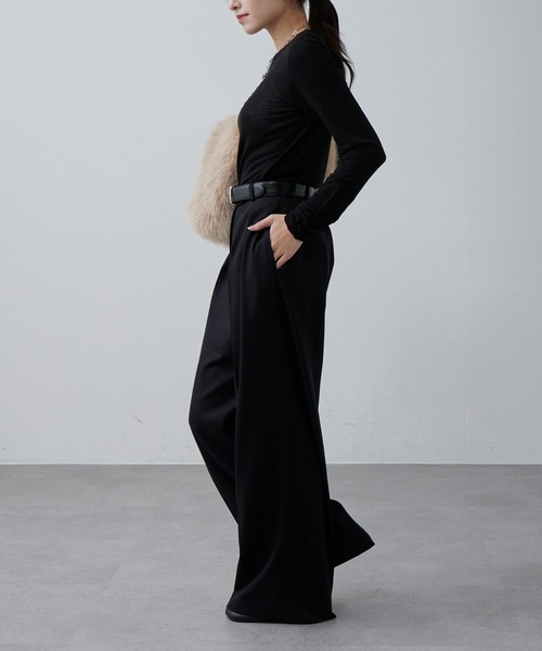 Lui's(ルイス)の「カシミヤソフトクルーネックニット(ニット/セーター・レディース・オフホワイト/ブラック/グレー/ライトグレー・FREE)」の9枚目の写真