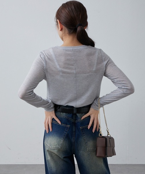 Lui's(ルイス)の「カシミヤソフトクルーネックニット(ニット/セーター・レディース・オフホワイト/ブラック/グレー/ライトグレー・FREE)」の21枚目の写真