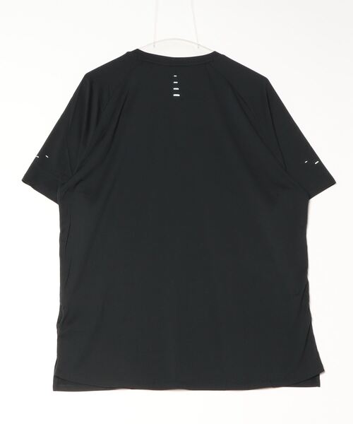 NIKE(ナイキ)の「ナイキ NIKE ナイキ DFADV STRIDE S/S トップ(Tシャツ/カットソー・メンズ・ブラック/パープル/ネイビー・LL/S/M/L)」の4枚目の写真
