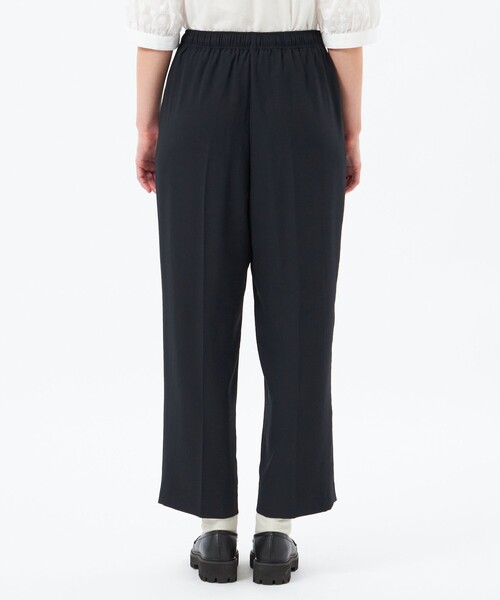 MACKINTOSH PHILOSOPHY(マッキントッシュ フィロソフィー)の「【Alby Easy Pants Wide(アルビー イージーパンツ ワイド)】バックサテン(その他パンツ・レディース・ベージュ/ダークネイビー・38/36/34)」の8枚目の写真