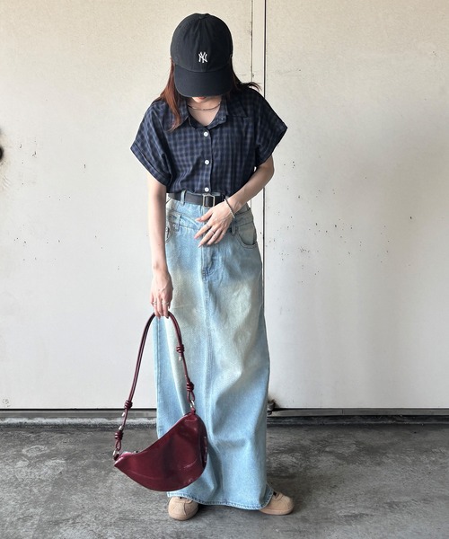 ISOOK(アイスー)の「【ISOOK / アイスー】シアーチェック半袖シャツ / チェックシャツ シアーシャツ シアートップス コンパクトシャツ 柄シャツ シースルー レギュラーカラー ショート丈 クロップド丈 短丈 半袖 チェック柄 ブルー アイボリー ネイビー 青 白 紺 ZOZOTOWN限定(シャツ/ブラウス・レディース・ブルー/ホワイト/ネイビー・FREE)」の4枚目の写真