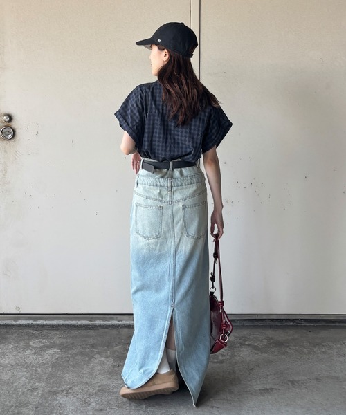 ISOOK(アイスー)の「【ISOOK / アイスー】シアーチェック半袖シャツ / チェックシャツ シアーシャツ シアートップス コンパクトシャツ 柄シャツ シースルー レギュラーカラー ショート丈 クロップド丈 短丈 半袖 チェック柄 ブルー アイボリー ネイビー 青 白 紺 ZOZOTOWN限定(シャツ/ブラウス・レディース・ブルー/ホワイト/ネイビー・FREE)」の5枚目の写真