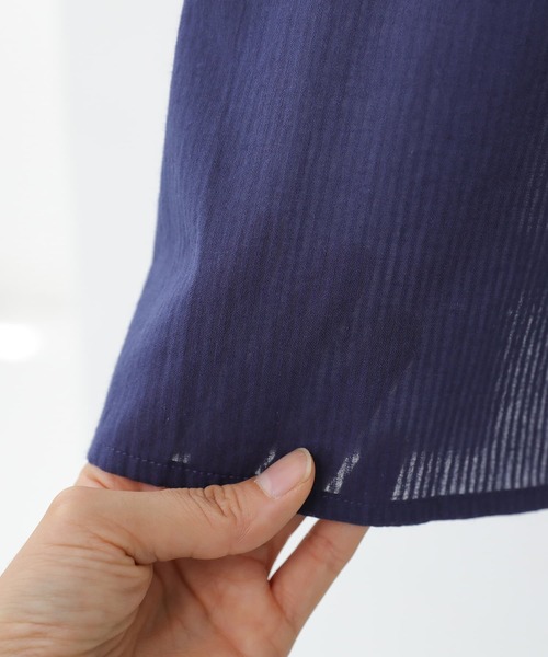 n'OrLABEL(ノアールレーベル)の「『スモッキング刺繍ストライプワンピース』(ワンピース・レディース・オフホワイト/ネイビー/オレンジ・2/1)」の12枚目の写真