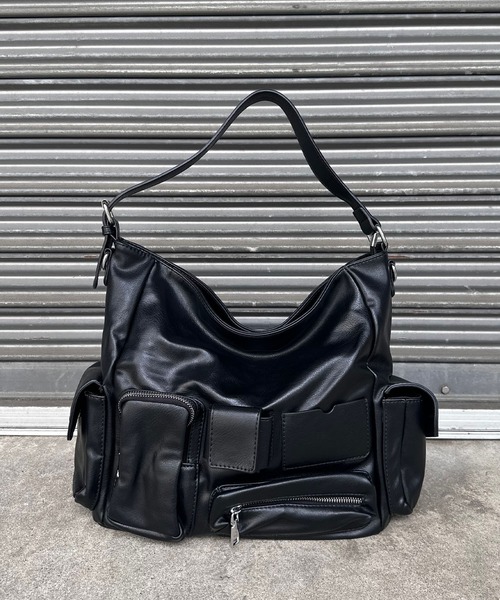 Narcissus（ナルシス）の「【大容量】2WAYマルチポケットショルダーバッグ《動画あり》（ショルダーバッグ・レディース・ブラック/ホワイト・FREE）」の15枚目の写真