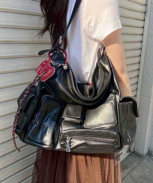 Narcissus（ナルシス）の「【大容量】2WAYマルチポケットショルダーバッグ《動画あり》（ショルダーバッグ・レディース・ブラック/ホワイト・FREE）」の14枚目の写真