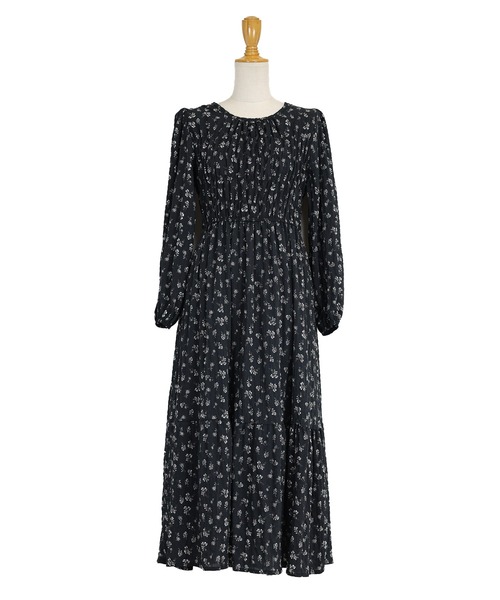 BLUEEAST(ブルーイースト)の「花柄シャーリングワンピース(ワンピース・レディース・ブラック/アイボリー・MEDIUM)」の10枚目の写真
