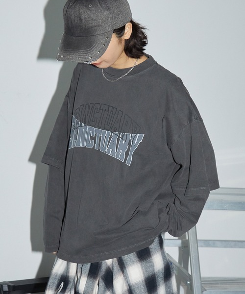 Anchor Smith(アンカー スミス)の「ヴィンテージ加工ピグメント レイヤード風アーチロゴカレッジプリントロンT(Tシャツ/カットソー・レディース・ブラック系1/ネイビー/ブラック系2/レッド・L/M)」の7枚目の写真