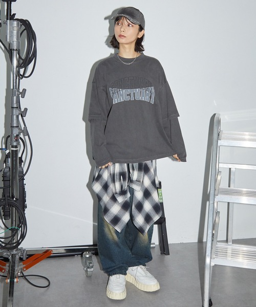 Anchor Smith(アンカー スミス)の「ヴィンテージ加工ピグメント レイヤード風アーチロゴカレッジプリントロンT(Tシャツ/カットソー・レディース・ブラック系1/ネイビー/ブラック系2/レッド・L/M)」の10枚目の写真