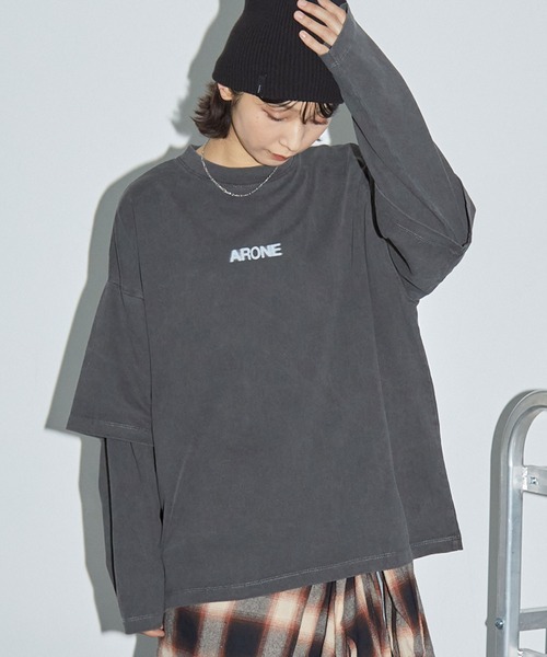 Anchor Smith(アンカー スミス)の「ヴィンテージ加工ピグメント レイヤード風アーチロゴカレッジプリントロンT(Tシャツ/カットソー・レディース・ブラック系1/ネイビー/ブラック系2/レッド・L/M)」の14枚目の写真