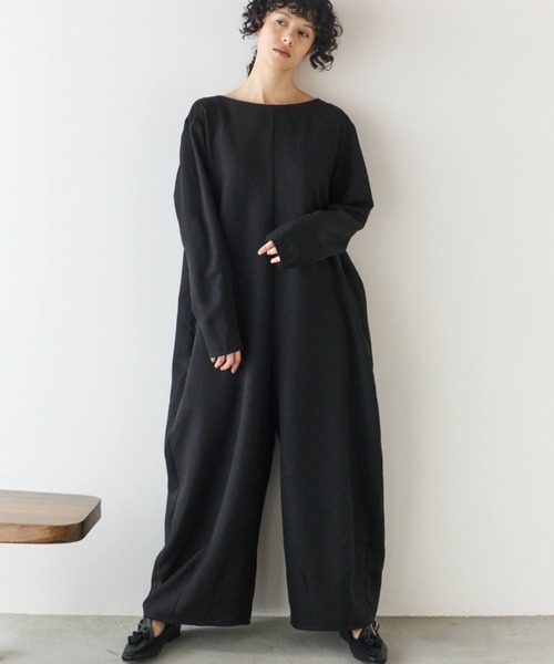 Libra Cue(リブラ キュー)の「ロングスリーブ2wayオールインワン(サロペット/オーバーオール・レディース・ブラック/ベージュ・1/2)」の1枚目の写真