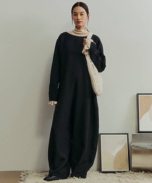 Libra Cue(リブラ キュー)の「ロングスリーブ2wayオールインワン(サロペット/オーバーオール・レディース・ブラック/ベージュ・1/2)」の10枚目の写真