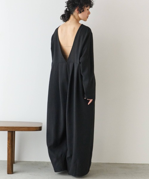 Libra Cue（リブラ キュー）の「ロングスリーブ2wayオールインワン（サロペット/オーバーオール・レディース・ブラック/ベージュ・1/2）」の21枚目の写真