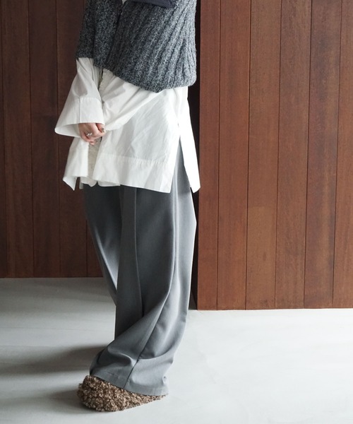 フリルネック リラックスブラウス chw25a061-ファッション通販サイト