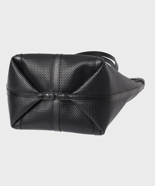 HIROKO HAYASHI(ヒロコハヤシ)の「PANIER(パニエ)トートバッグM(トートバッグ・レディース・ブラック/オフホワイト/ベージュ系4/ブルー系4・00)」の11枚目の写真
