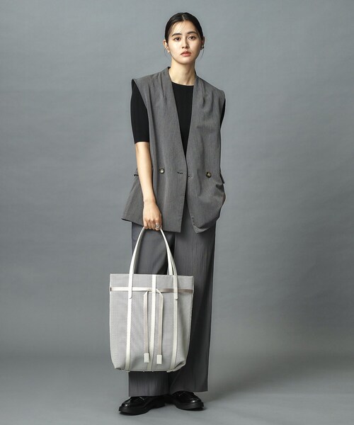 HIROKO HAYASHI（ヒロコハヤシ）の「PANIER（パニエ）トートバッグM（トートバッグ・レディース・ブラック/オフホワイト/ベージュ系4・00）」の12枚目の写真