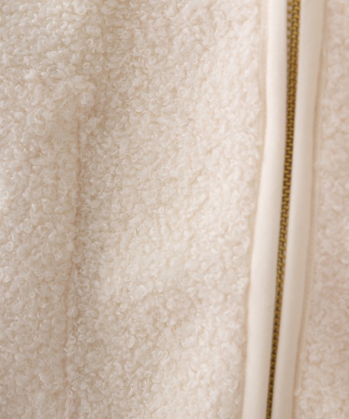 OMNES（オムネス）の「ボア深Vネックジップアップベスト（ベスト・レディース・オフホワイト/ブラック・FREE）」の9枚目の写真