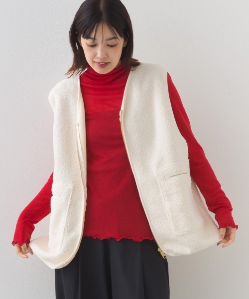 OMNES（オムネス）の「ボア深Vネックジップアップベスト（ベスト・レディース・オフホワイト/ブラック・FREE）」の15枚目の写真